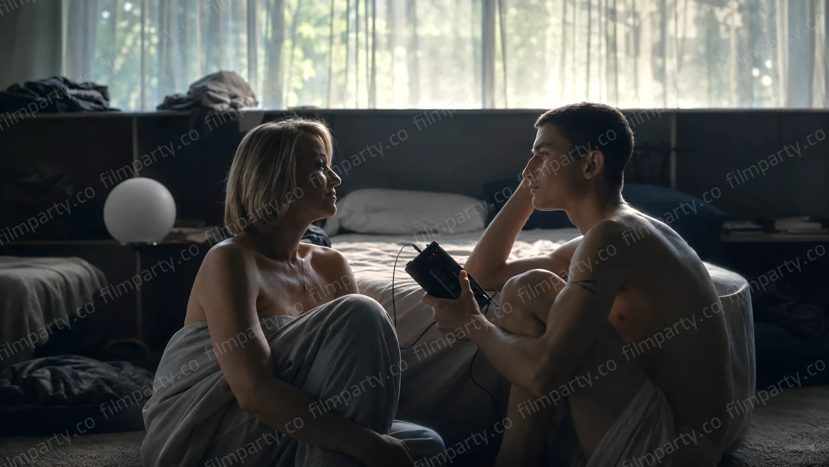 پوستر فیلم ملکه قلب ها (Queen of Hearts 2019) - تماشای آنلاین و دانلود از فیلم پارتی