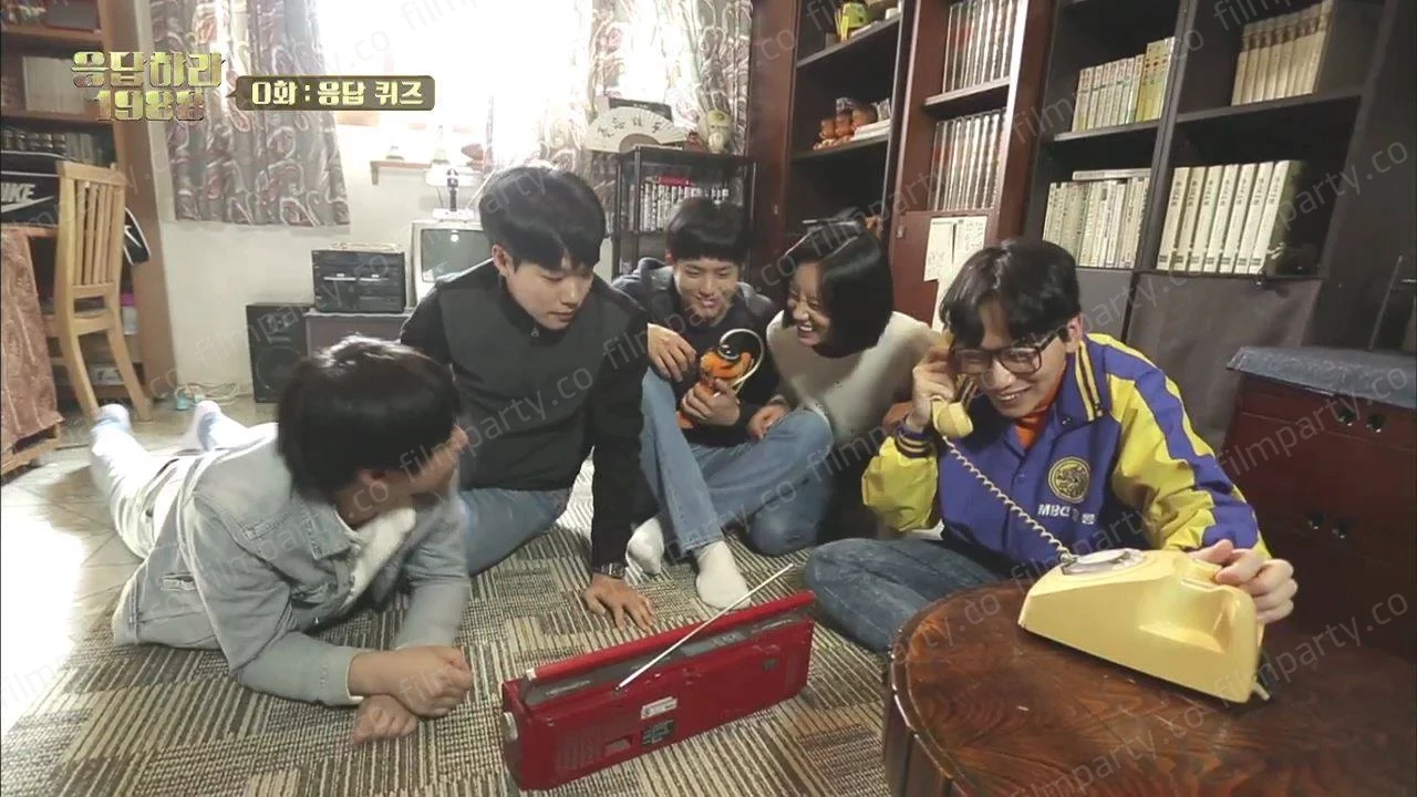 پوستر سریال پاسخ ۱۹۸۸ (Reply 1988 2015) - تماشای آنلاین و دانلود از فیلم پارتی