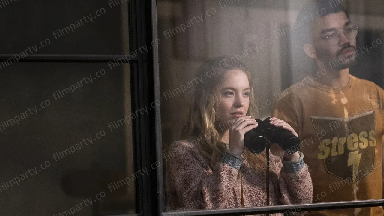 پوستر فیلم چشم چران ها (The Voyeurs 2021) - تماشای آنلاین و دانلود از فیلم پارتی