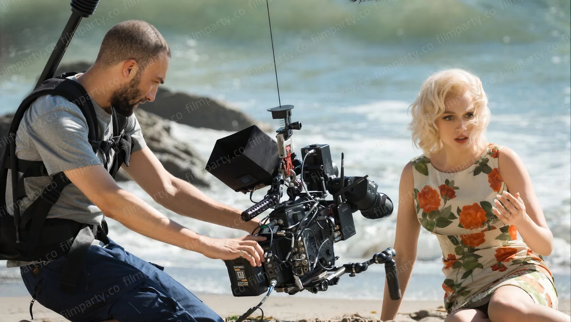 پوستر فیلم بلوند (Blonde 2022) - تماشای آنلاین و دانلود از فیلم پارتی