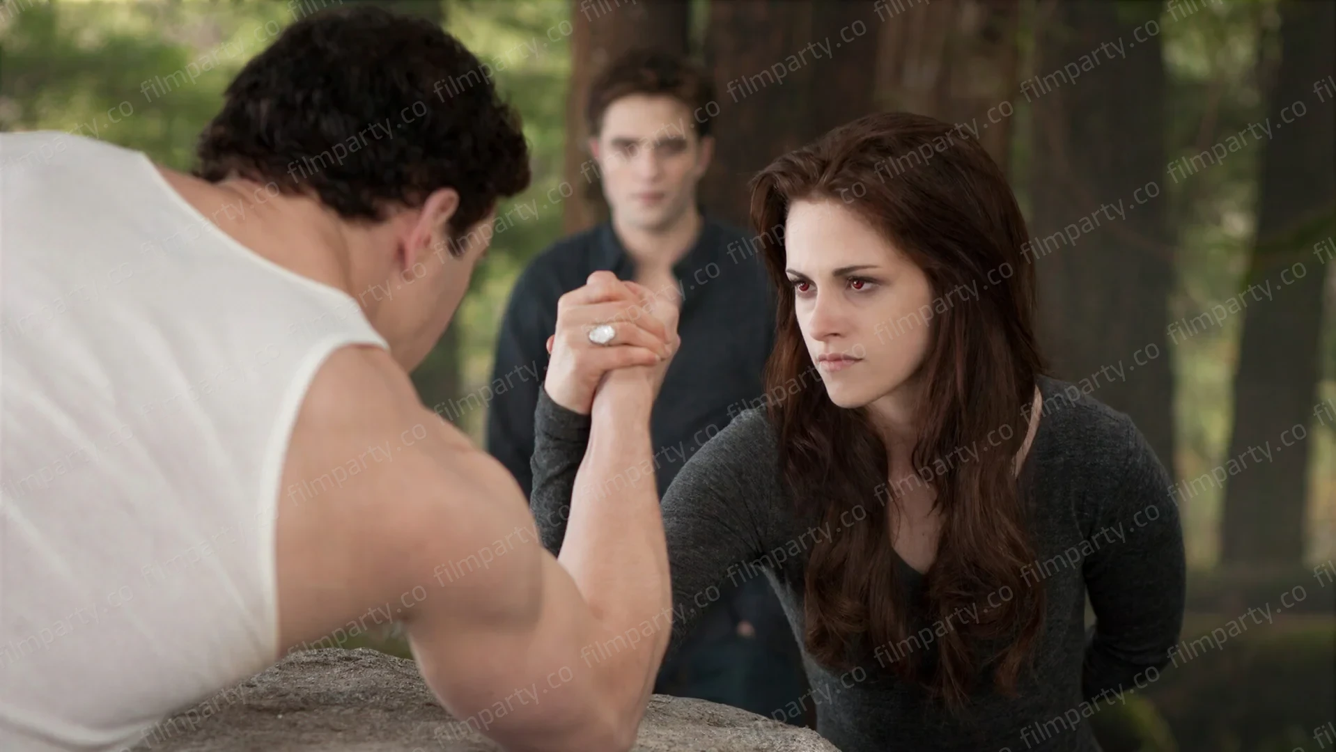 پوستر فیلم سپیده‌دم ۲ (Breaking Dawn Part 2 2012) - تماشای آنلاین و دانلود از فیلم پارتی