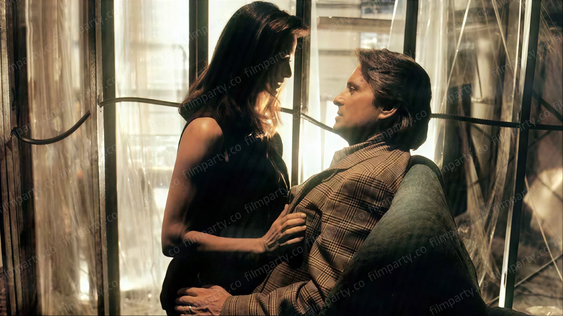 پوستر فیلم افشاگری (Disclosure 1994) - تماشای آنلاین و دانلود از فیلم پارتی