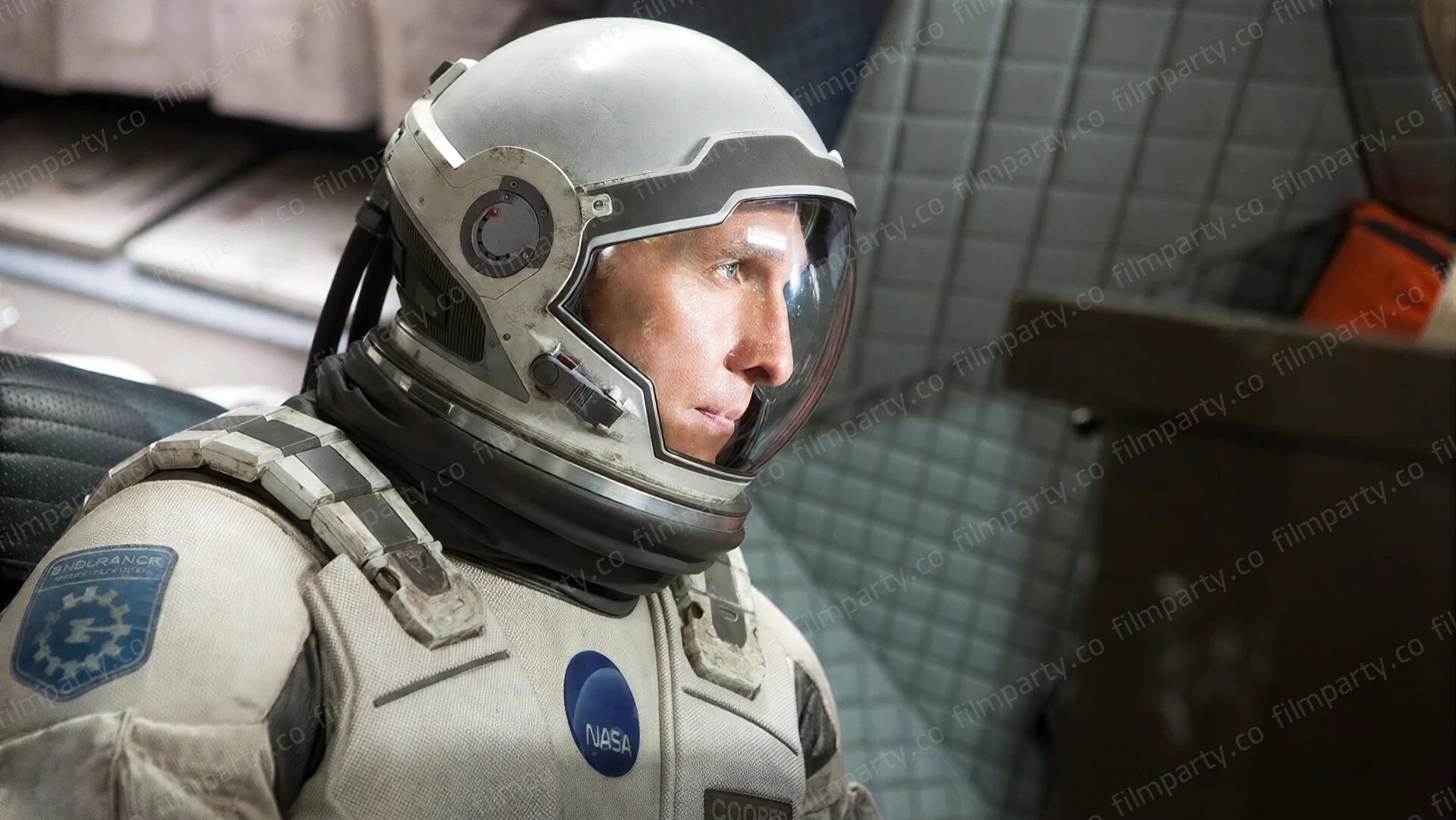 پوستر فیلم در میان ستارگان (Interstellar 2014) - تماشای آنلاین و دانلود از فیلم پارتی