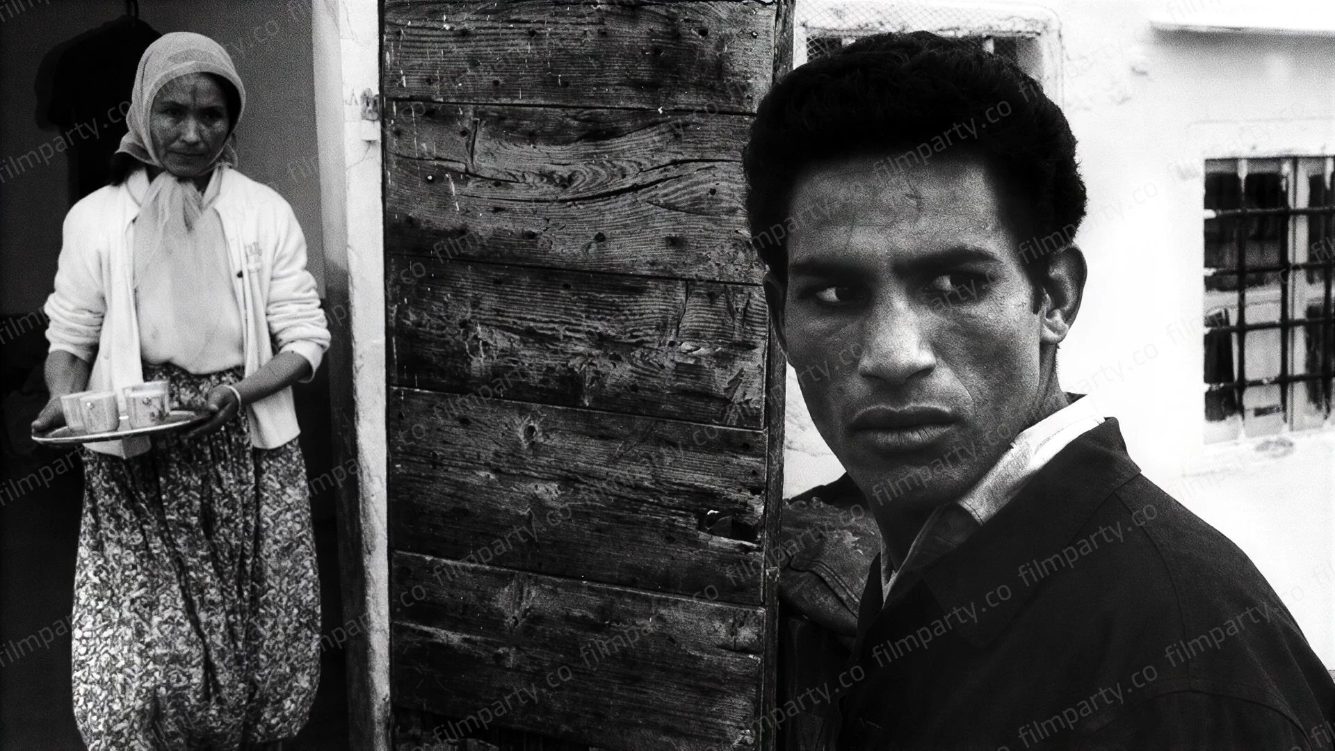 پوستر فیلم نبرد الجزیره (The Battle of Algiers 1966) - تماشای آنلاین و دانلود از فیلم پارتی